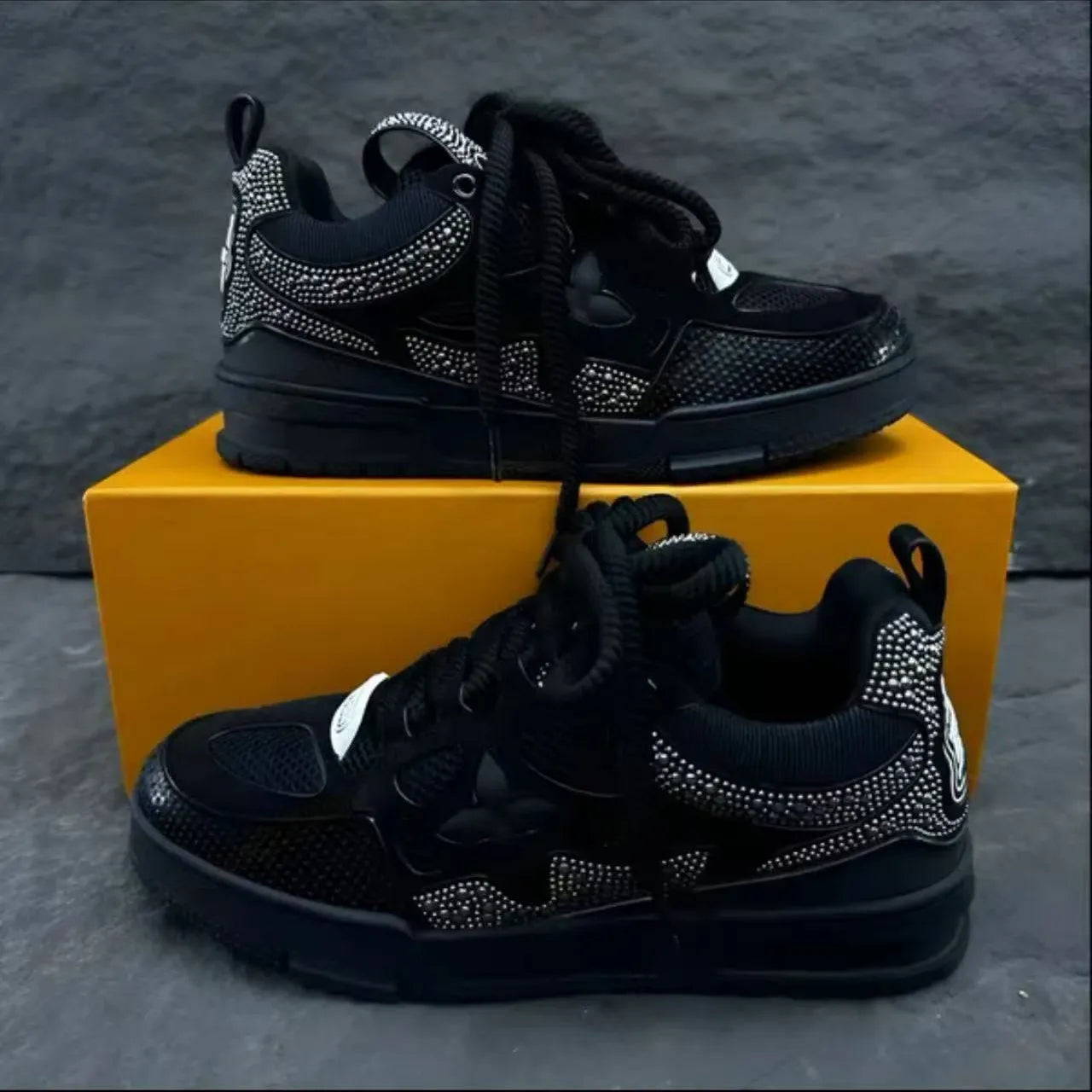 Shoes Designer Sports Shoes Casual Shoes Skate Shoes Mens Running Shoes Outdoor Leather Shoes Womens Tennis Shoes Low Cut Shoes Denim Canvas Leather